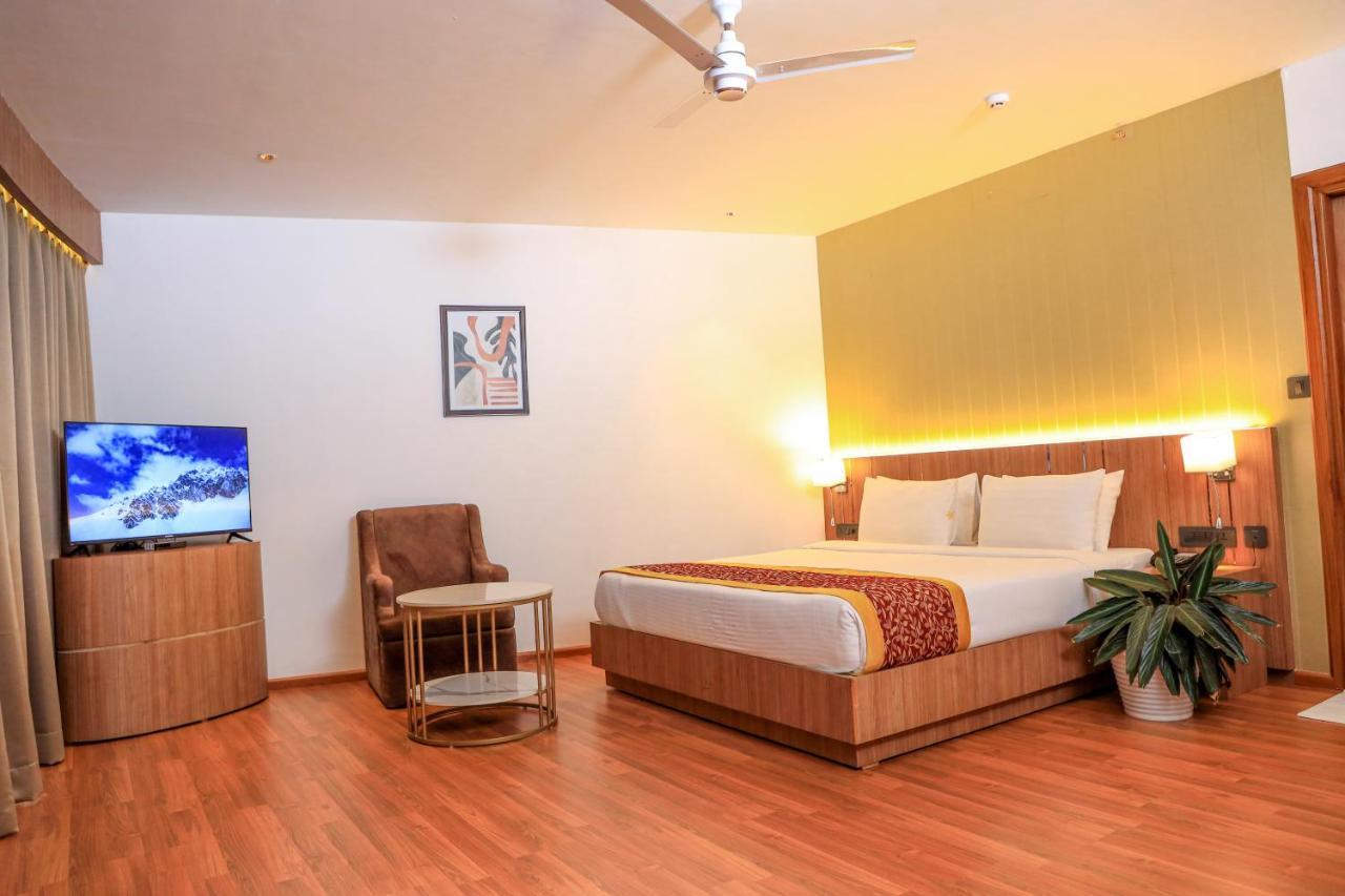 Hotel Sky Sierra Wayanad Калпетта Экстерьер фото
