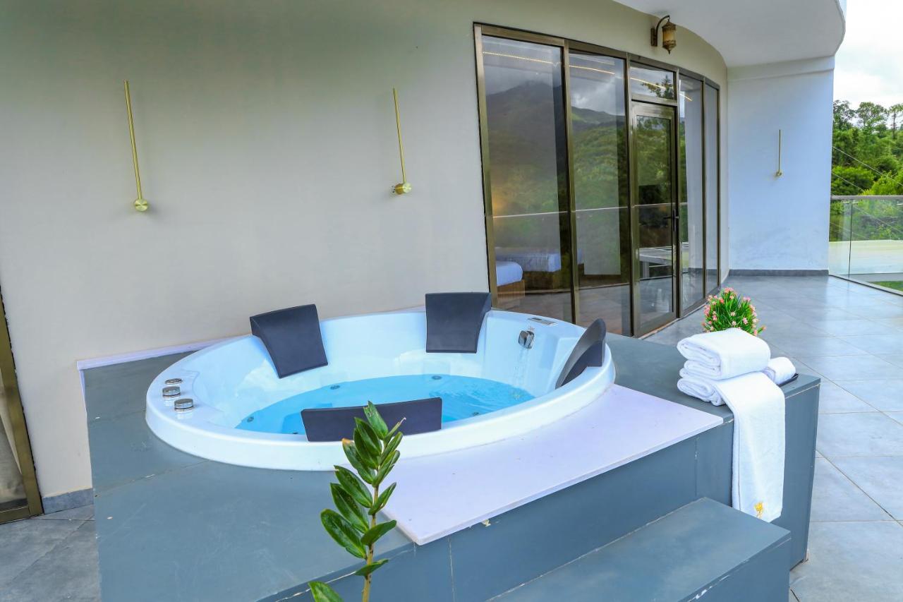 Hotel Sky Sierra Wayanad Калпетта Экстерьер фото