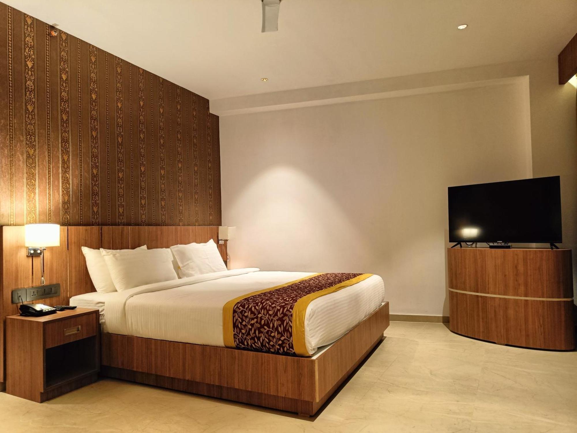 Hotel Sky Sierra Wayanad Калпетта Экстерьер фото