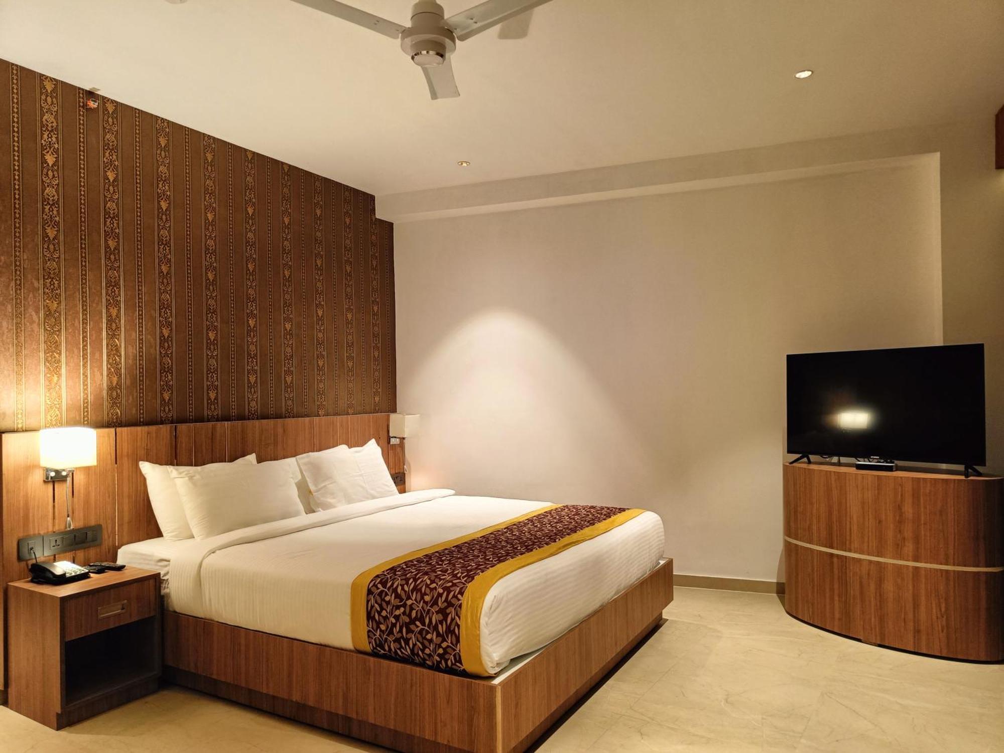 Hotel Sky Sierra Wayanad Калпетта Экстерьер фото